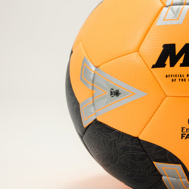 Mens FA Cup Train Football Fluo Orange