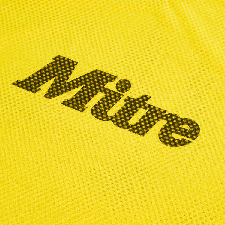 Front ¾ right view of the Mitre Pro Training Bibs Yellow