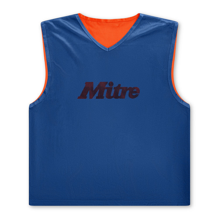 Front ¾ right view of the Mitre Pro Rev Training Bib 24 AU Orange and Blue