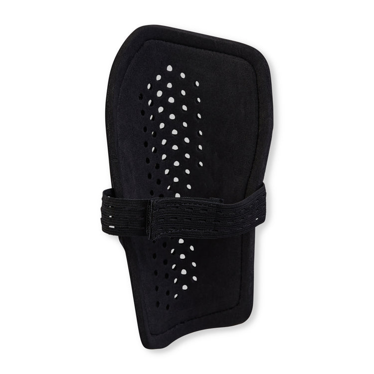 Front ¾ right view of the Mitre Aircell Carbon Slip Shinguards Black and Red
